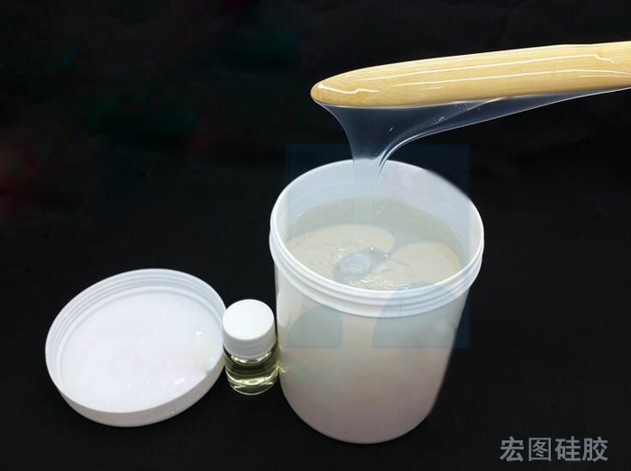 雙組份液體硅膠有必要抽真空嗎？